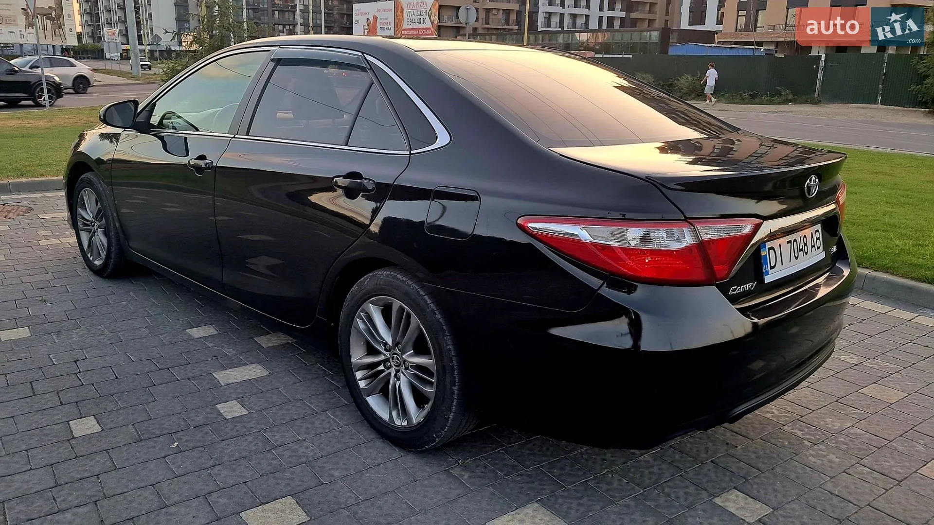 2015 Toyota Camry - мініатюра 6