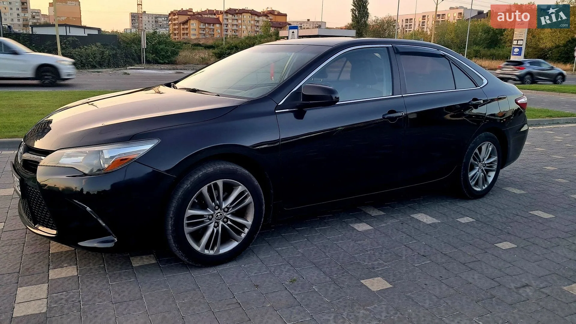 2015 Toyota Camry - мініатюра 8