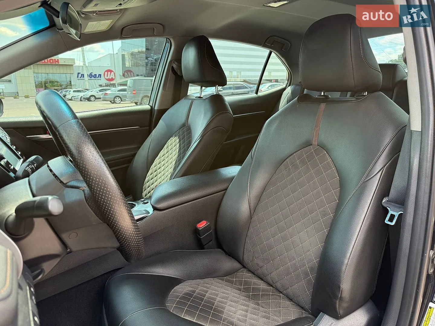 2018 Toyota Camry - мініатюра 9