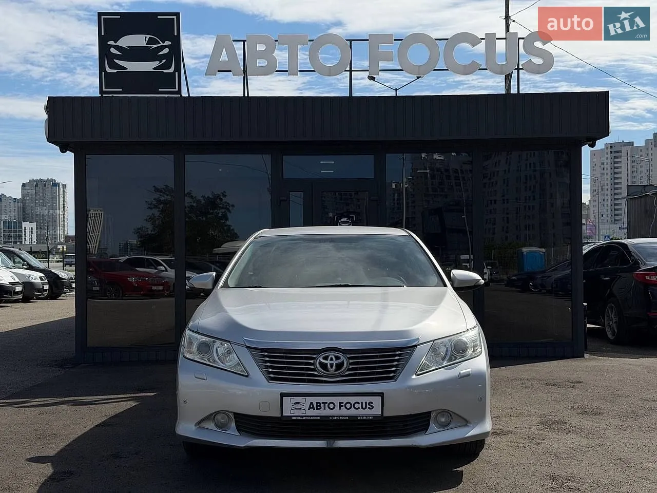 2012 Toyota Camry - мініатюра 3