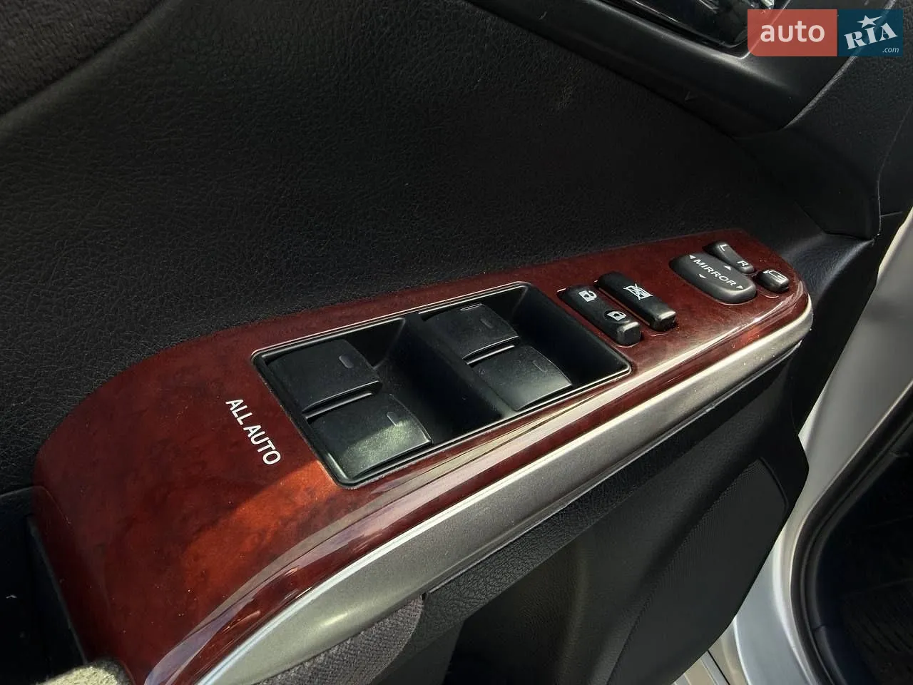 2012 Toyota Camry - мініатюра 16