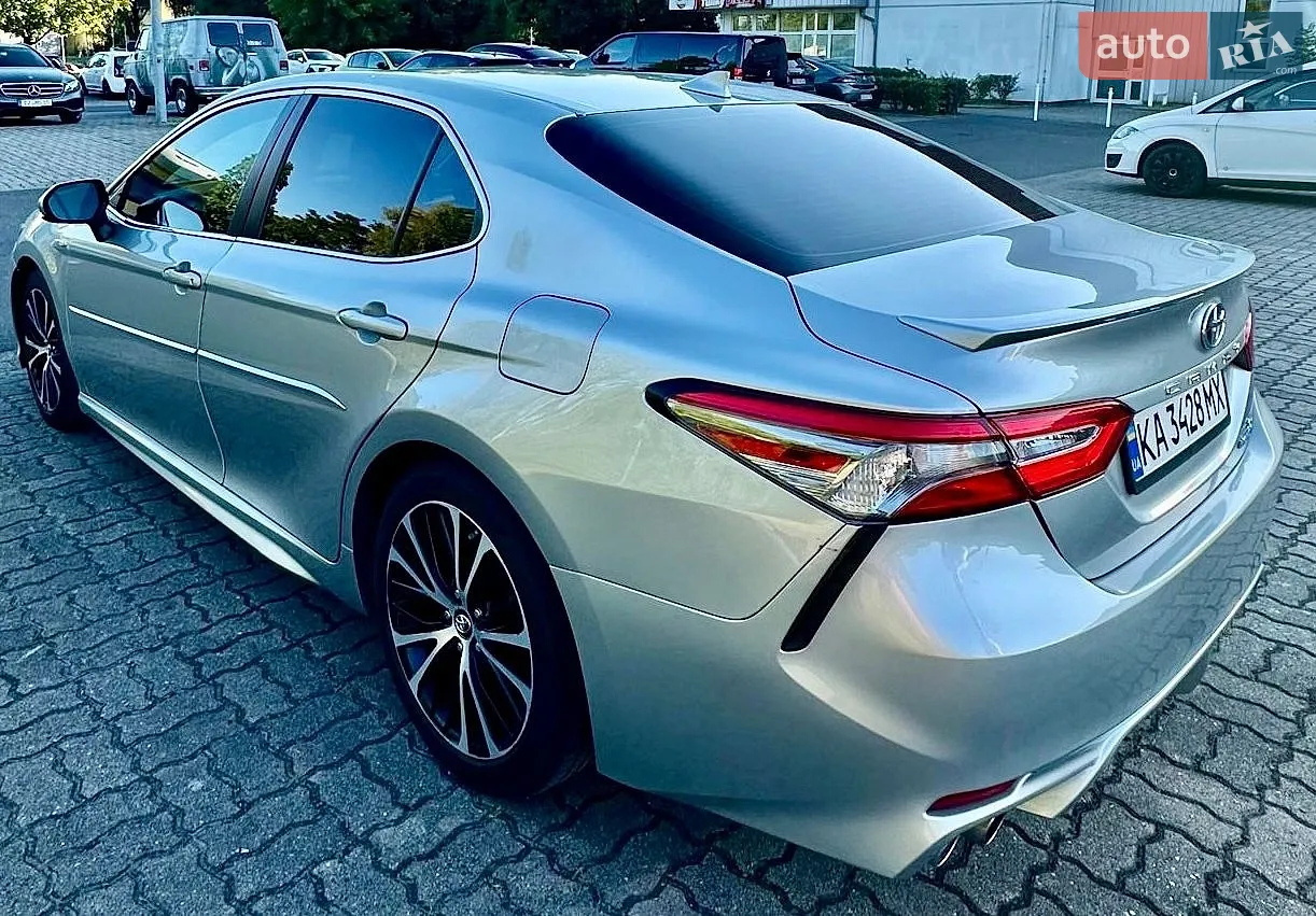 2019 Toyota Camry - мініатюра 12