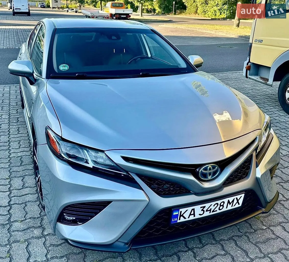 2019 Toyota Camry - мініатюра 4
