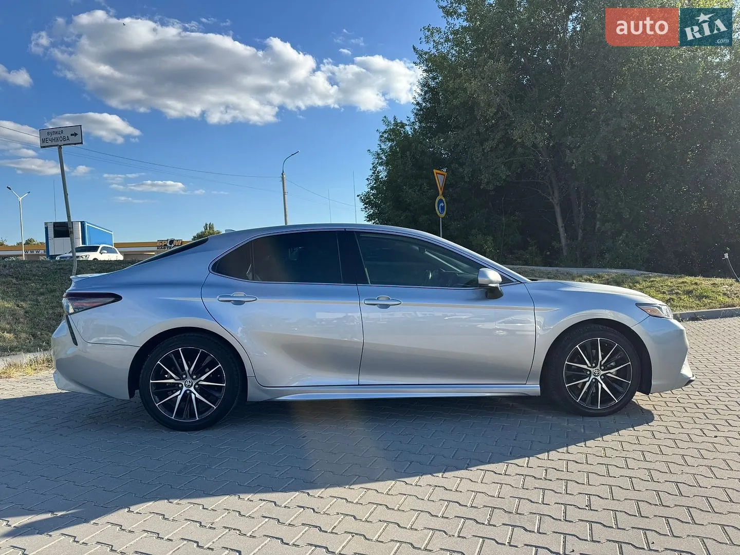 2021 Toyota Camry - мініатюра 5