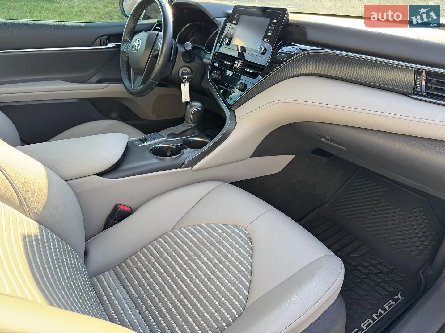 2021 Toyota Camry - мініатюра 19