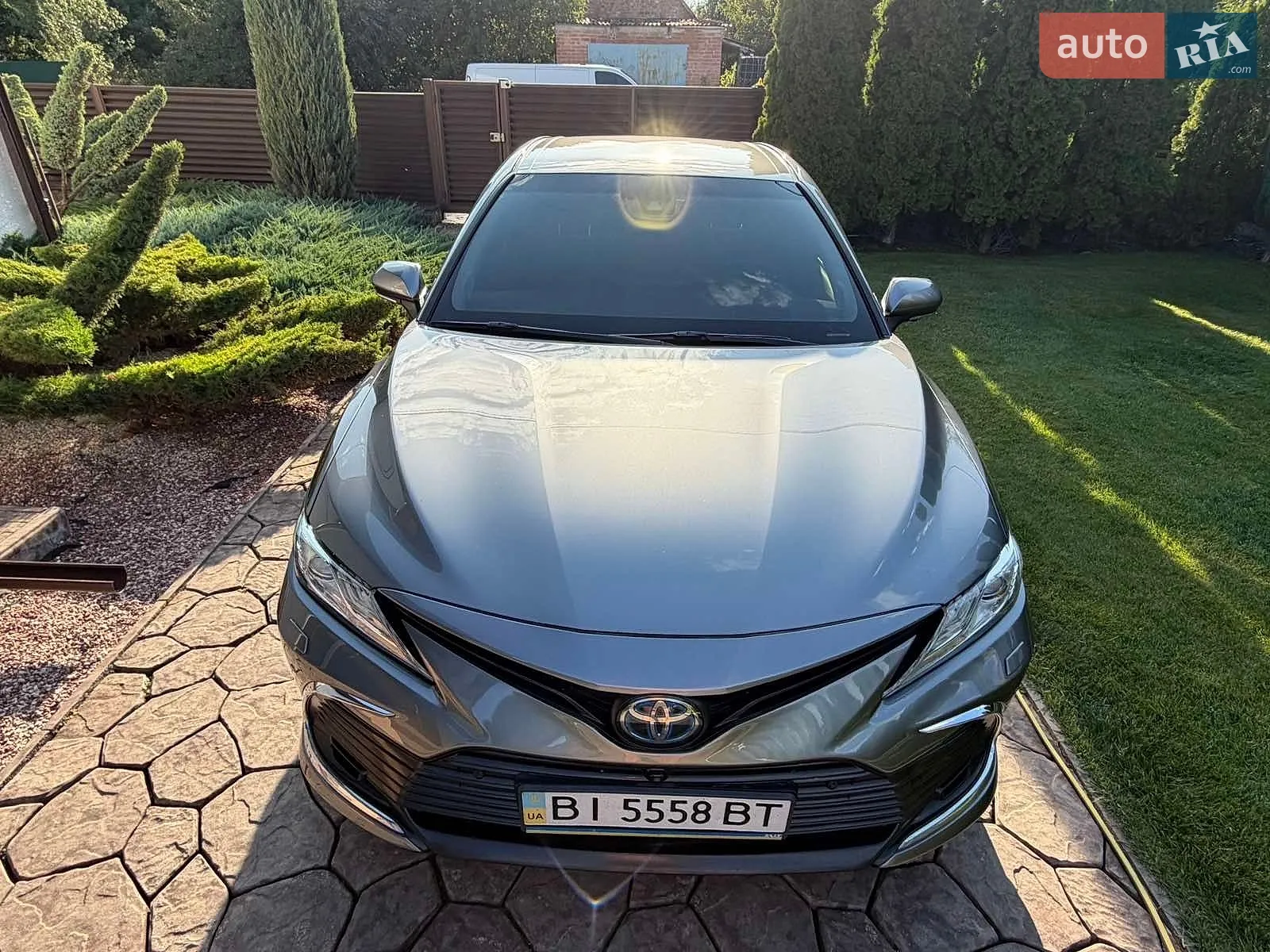 2021 Toyota Camry - мініатюра 3