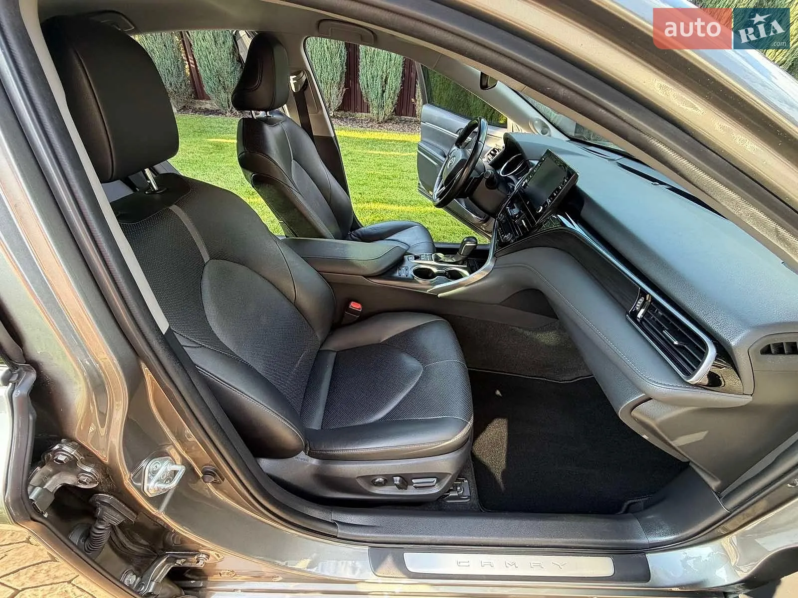2021 Toyota Camry - мініатюра 40