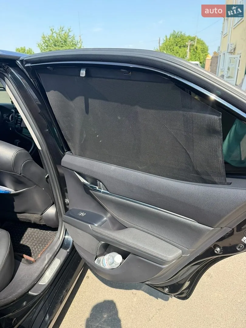 2017 Toyota Camry - мініатюра 18