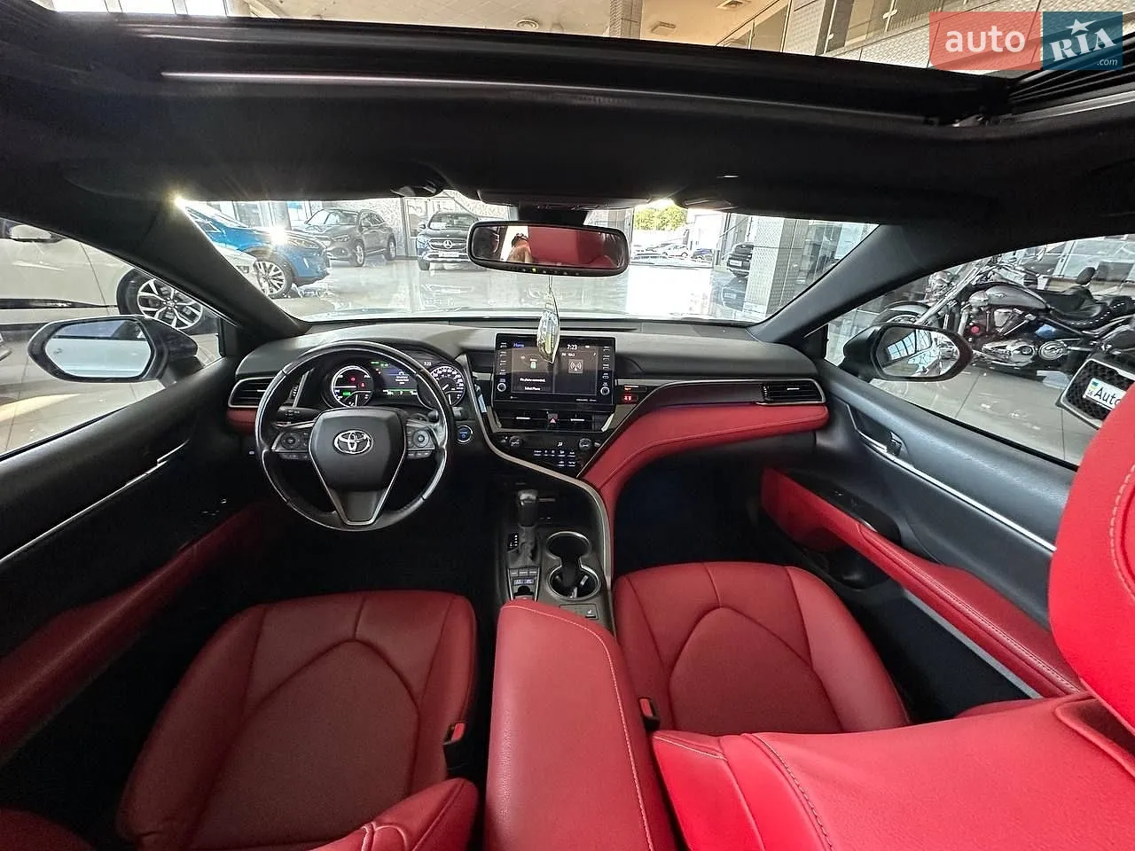 2022 Toyota Camry - мініатюра 16
