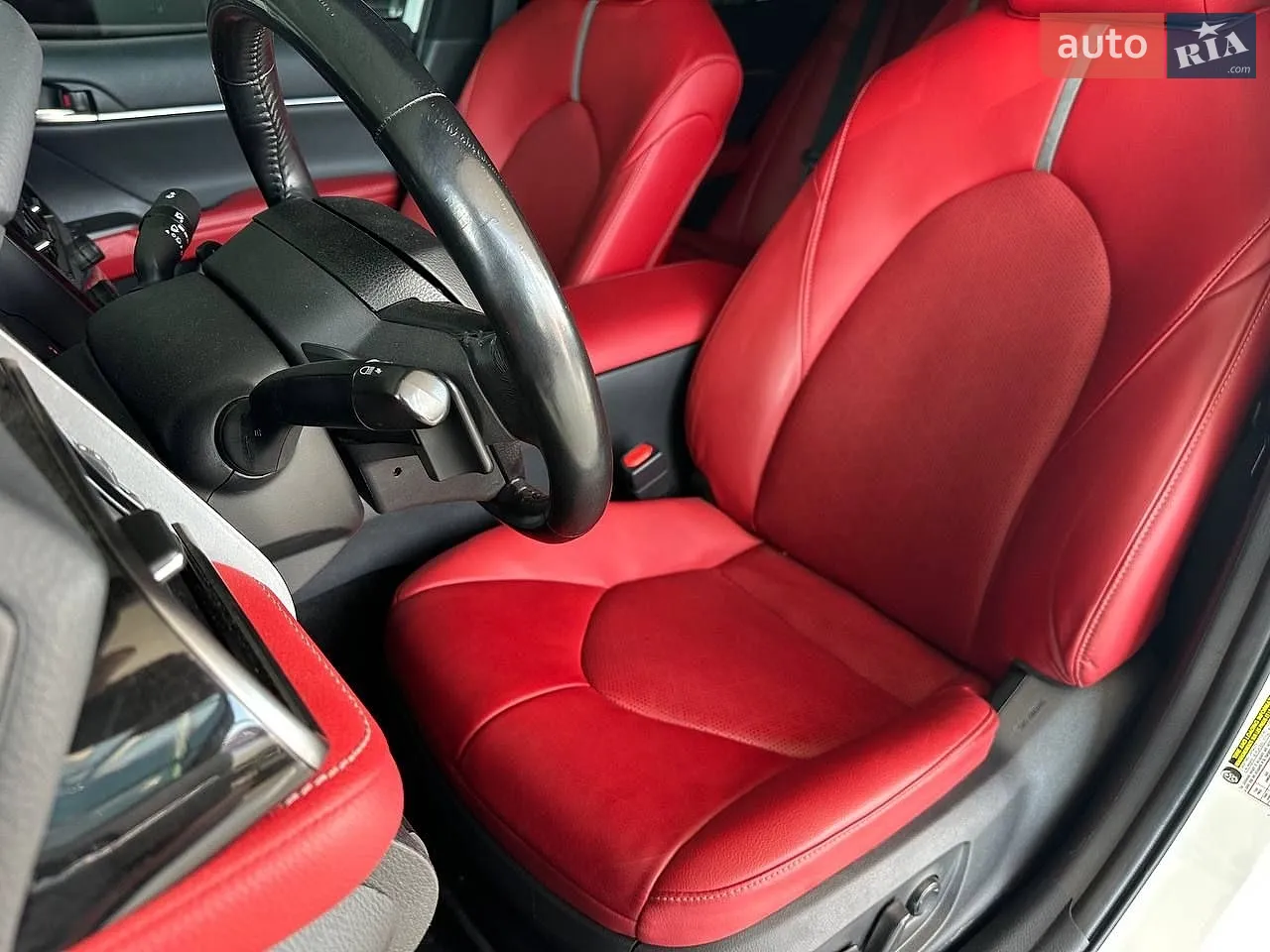 2022 Toyota Camry - мініатюра 17