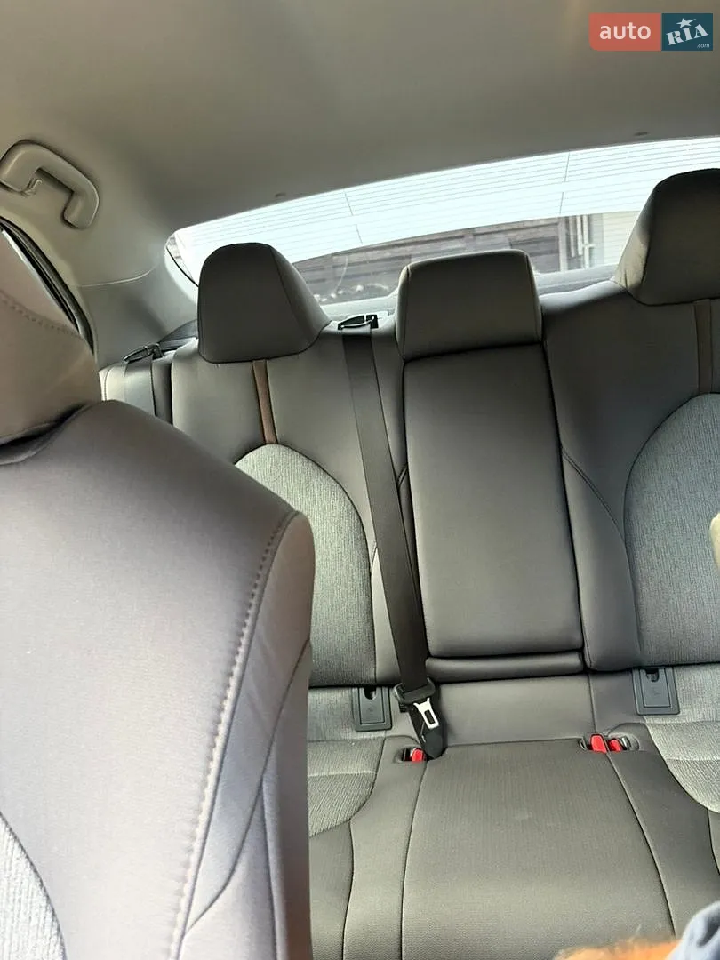 2018 Toyota Camry - мініатюра 17