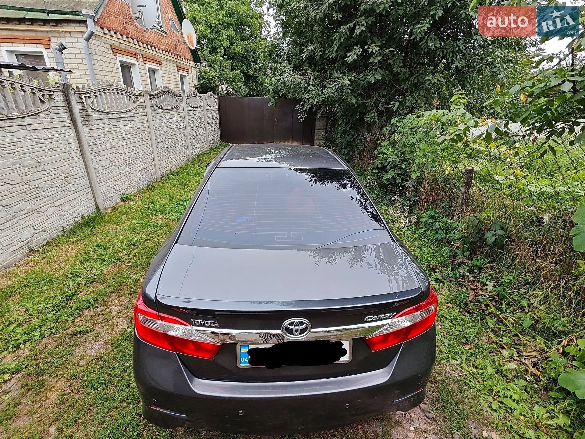 2013 Toyota Camry - мініатюра 2