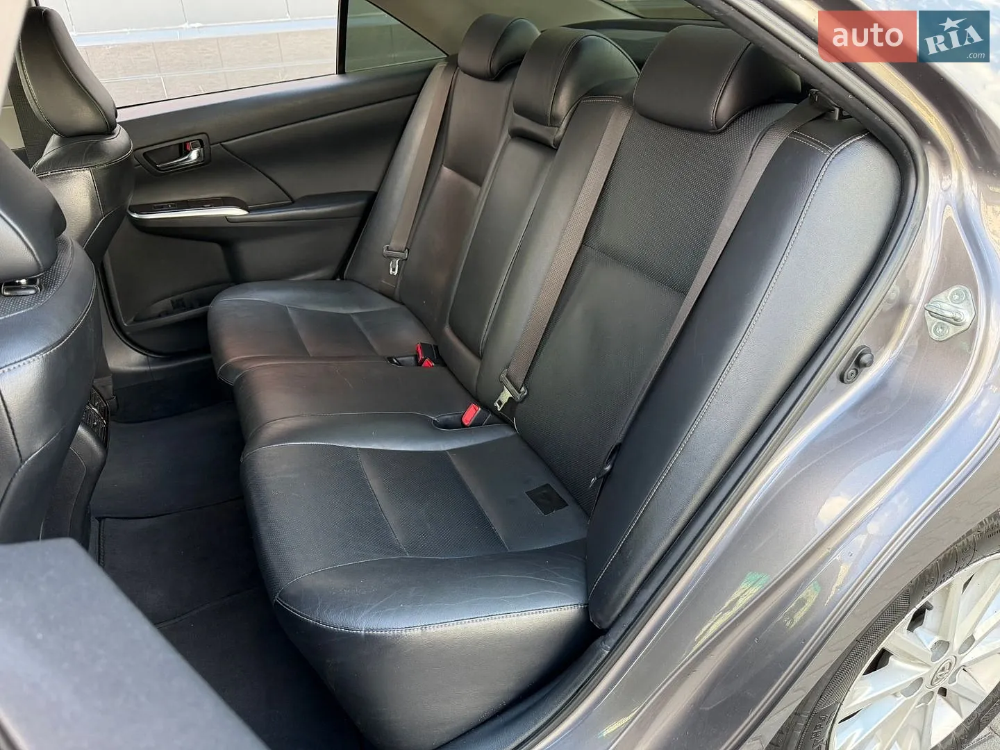 2015 Toyota Camry - мініатюра 10