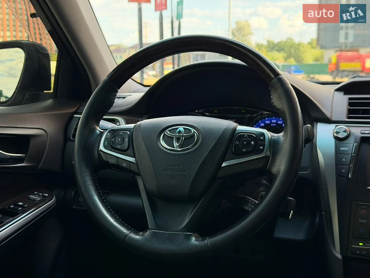 2015 Toyota Camry - мініатюра 16
