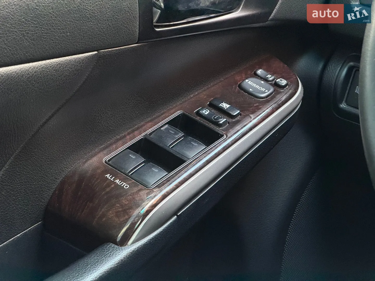 2015 Toyota Camry - мініатюра 22