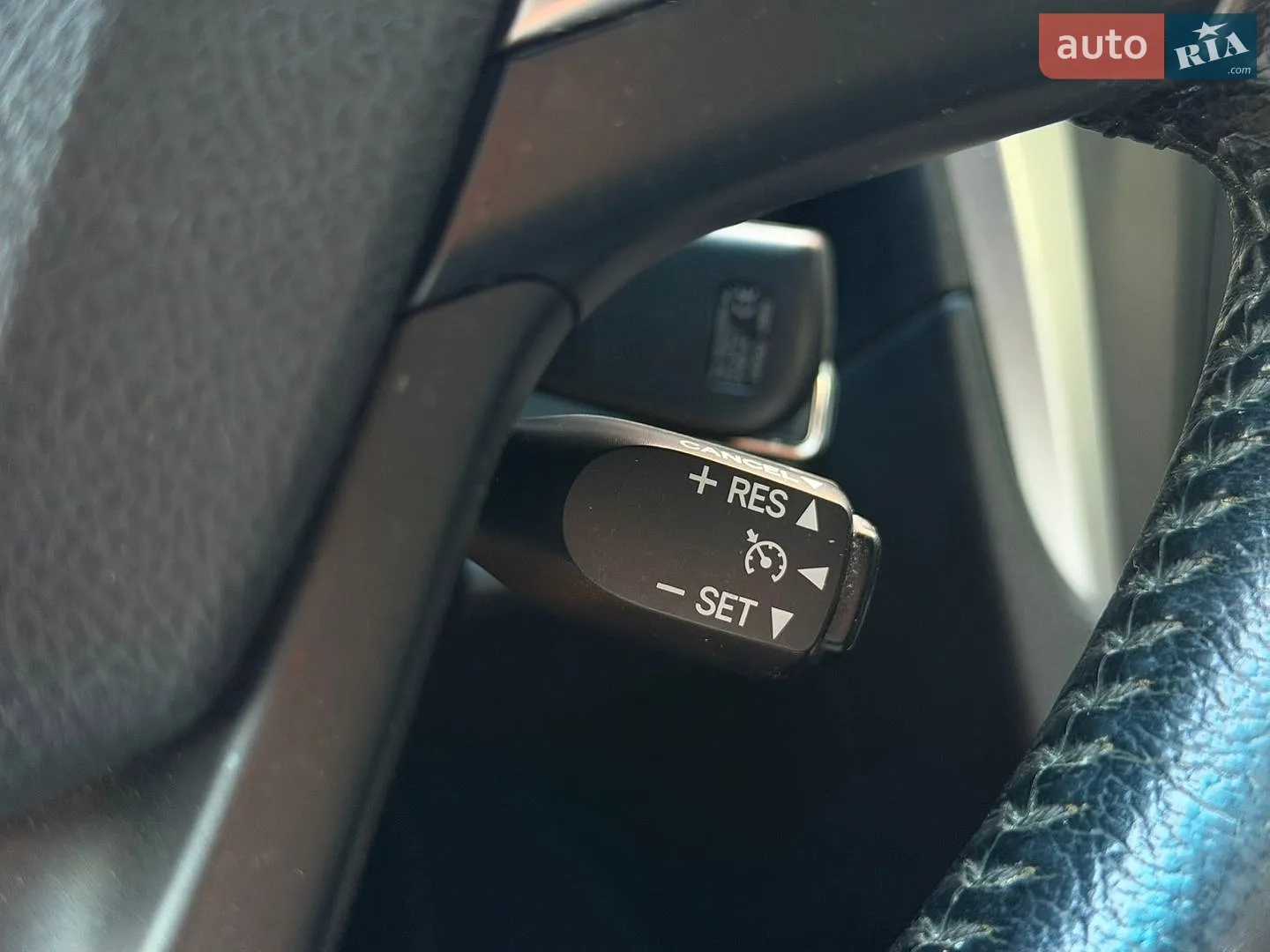 2015 Toyota Camry - мініатюра 23