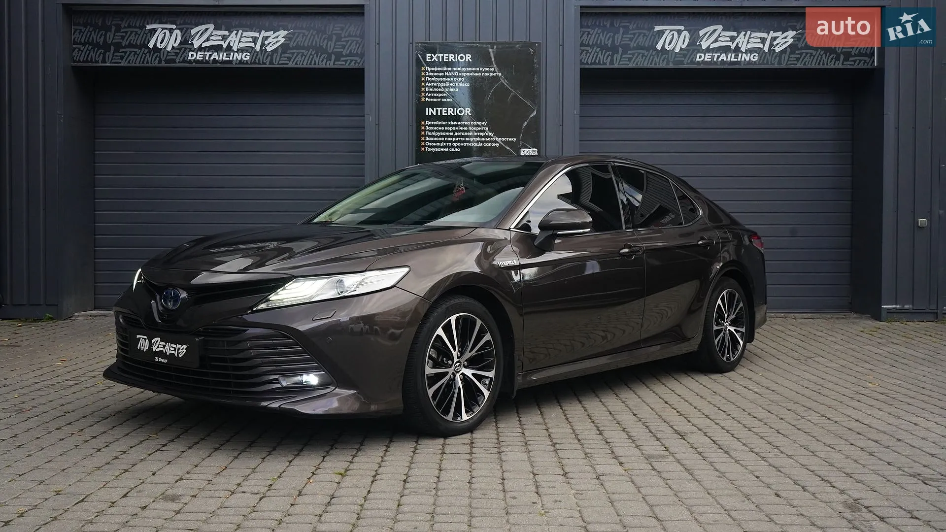 2019 Toyota Camry - мініатюра 3