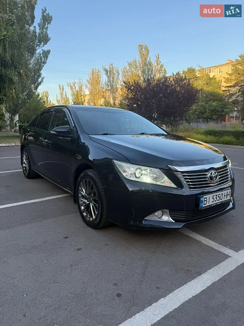 2013 Toyota Camry - мініатюра 2
