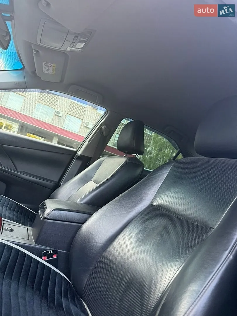 2013 Toyota Camry - мініатюра 24