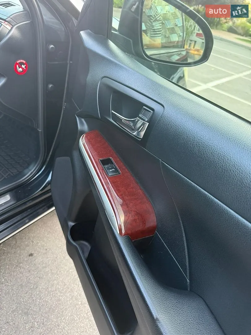 2013 Toyota Camry - мініатюра 26