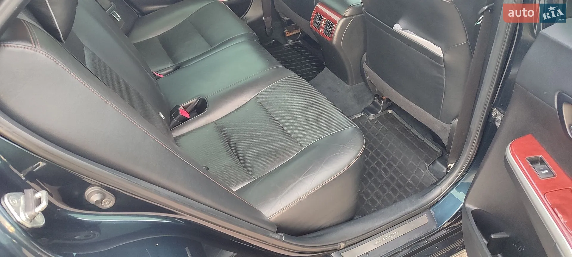 2011 Toyota Camry - мініатюра 38
