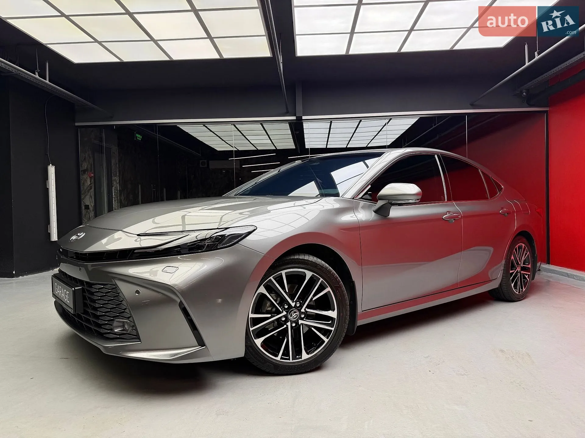 2025 Toyota Camry - мініатюра 9