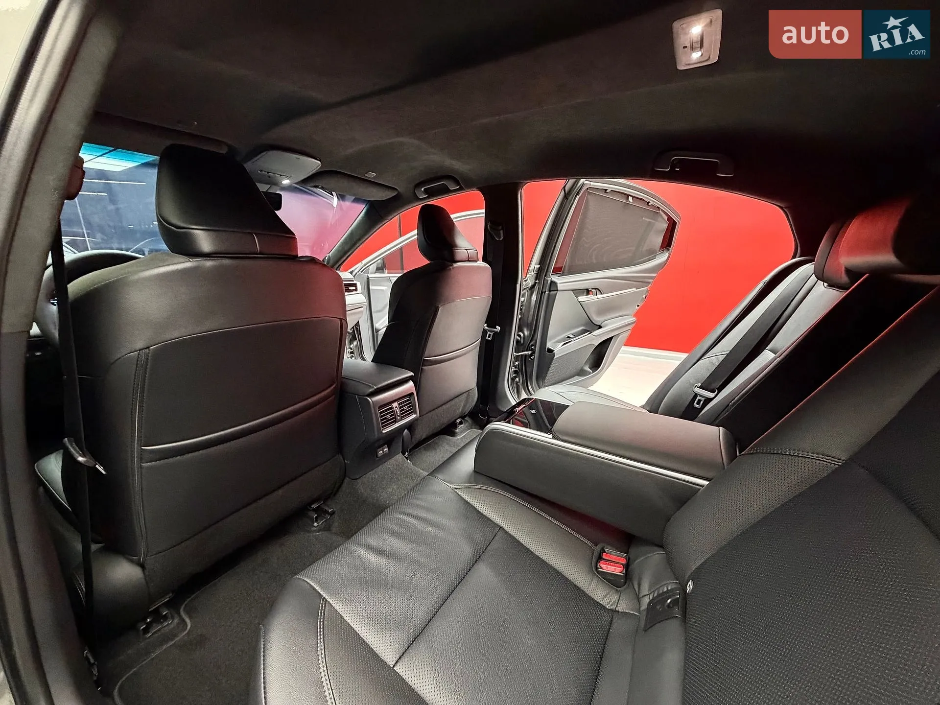 2025 Toyota Camry - мініатюра 44