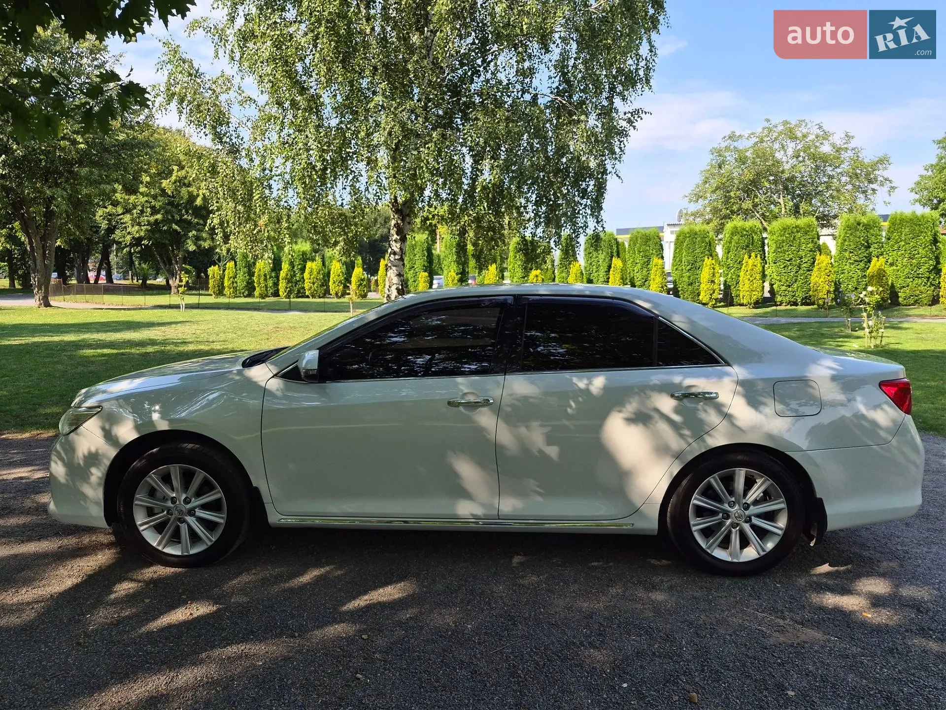2011 Toyota Camry - мініатюра 3