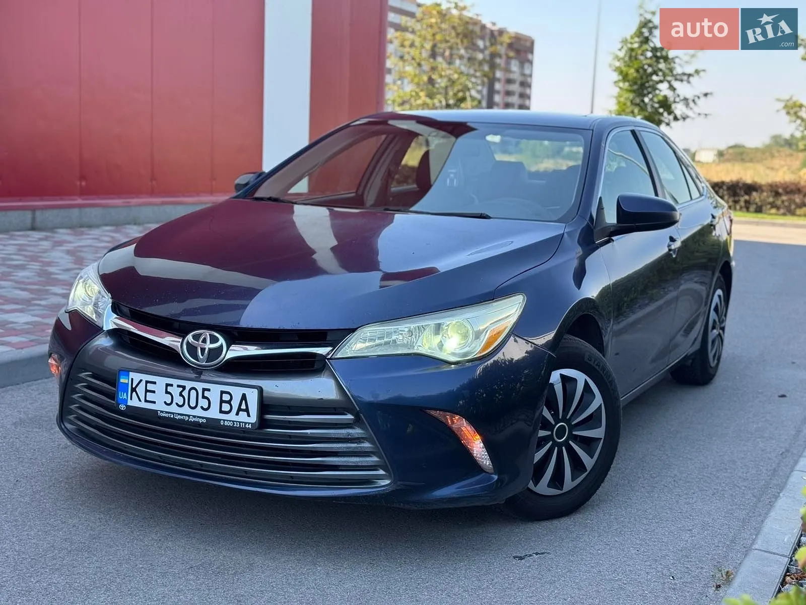 2016 Toyota Camry - мініатюра 3