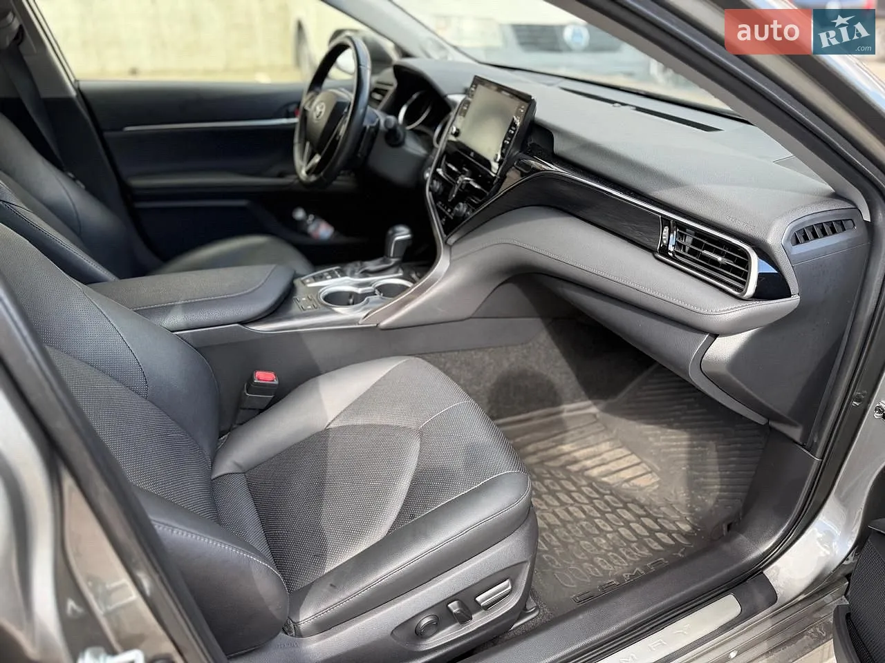 2021 Toyota Camry - мініатюра 6