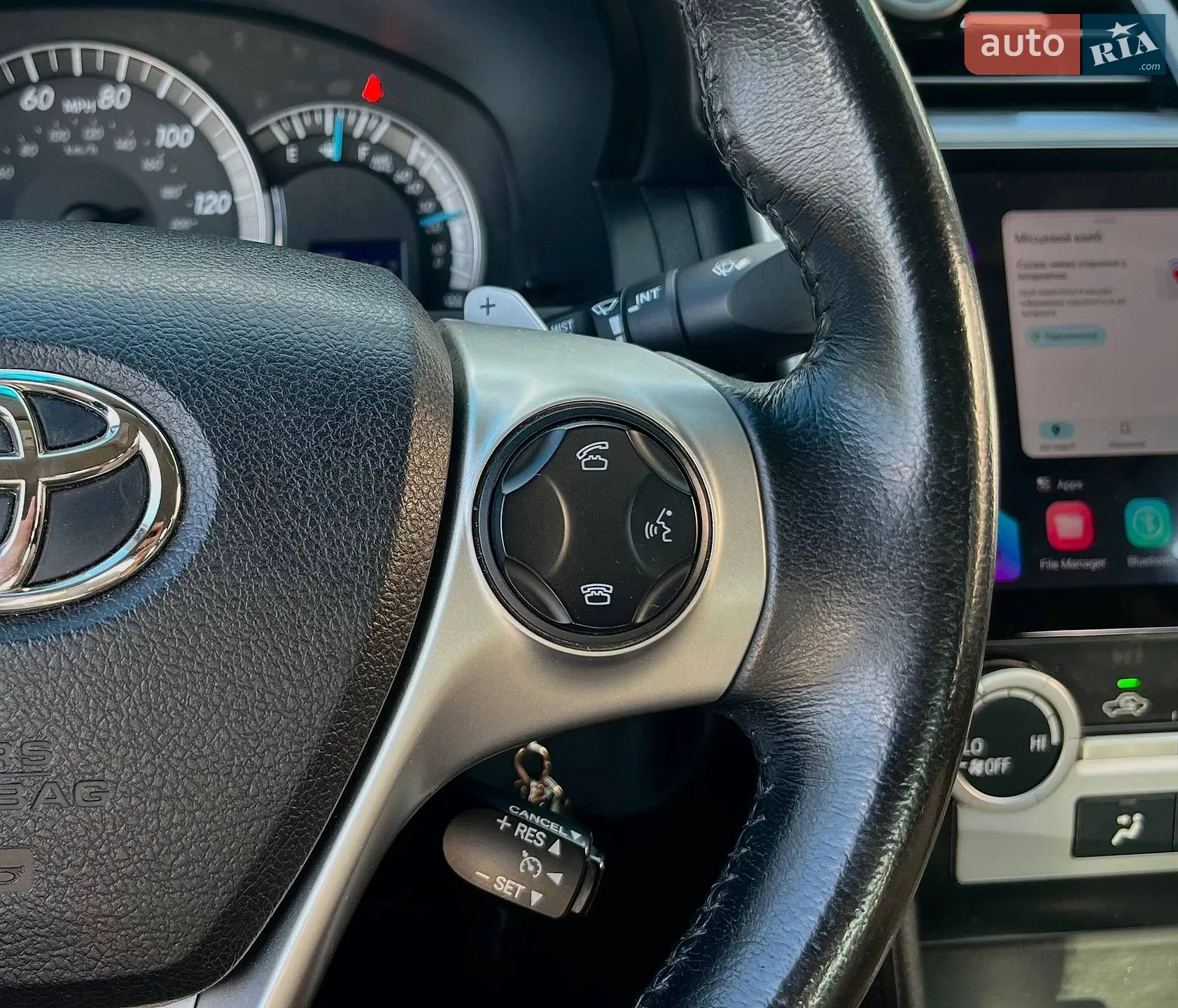 2014 Toyota Camry - мініатюра 20