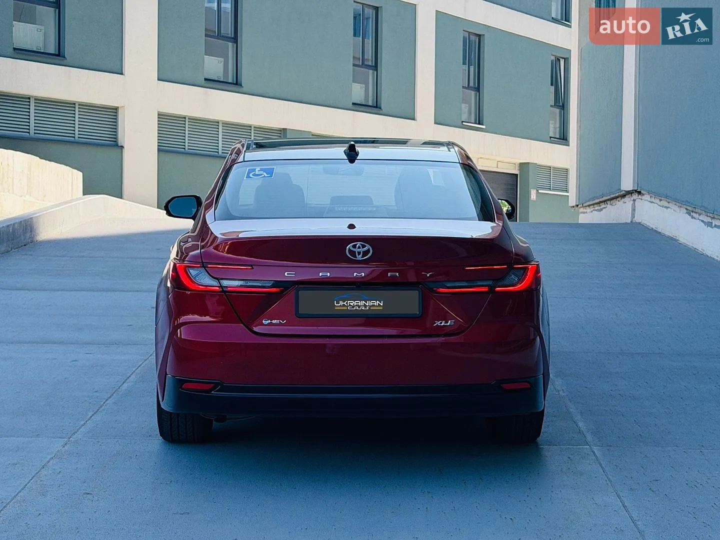 2024 Toyota Camry - мініатюра 8