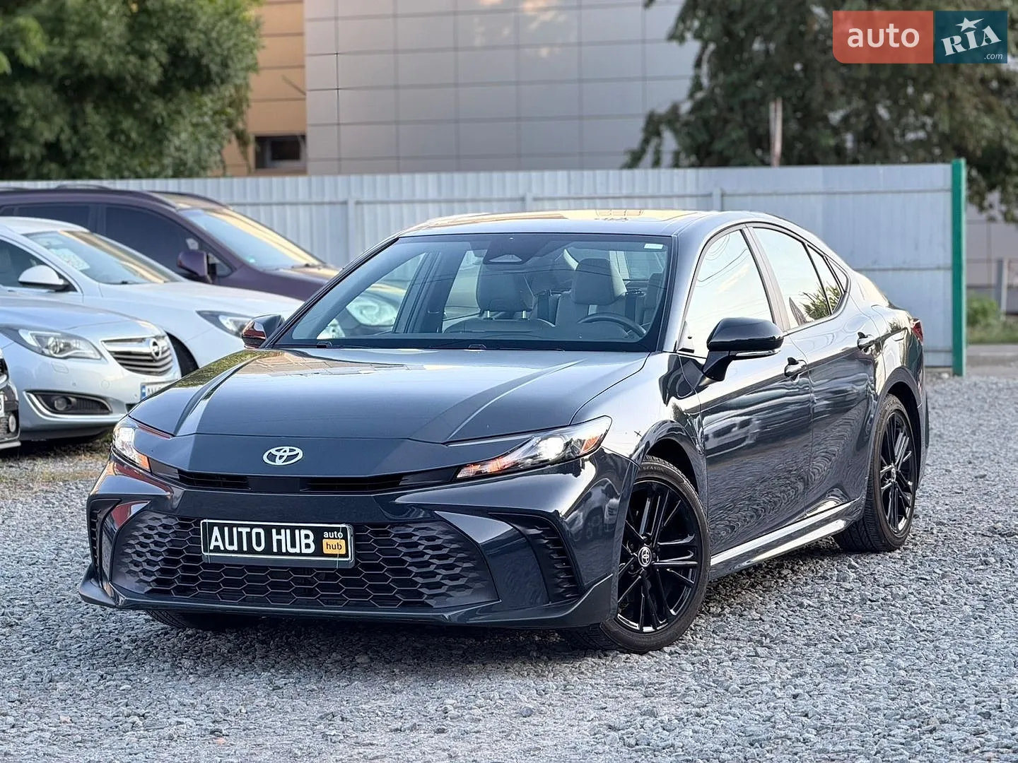 2025 Toyota Camry - мініатюра 4