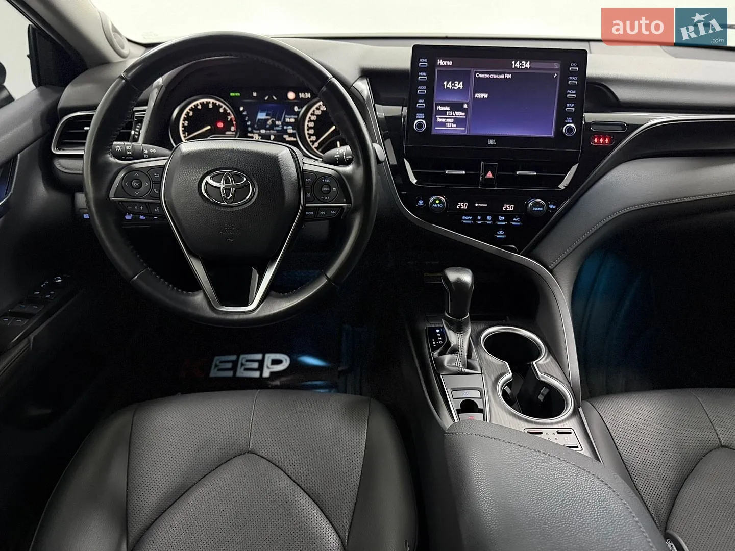2022 Toyota Camry - мініатюра 25
