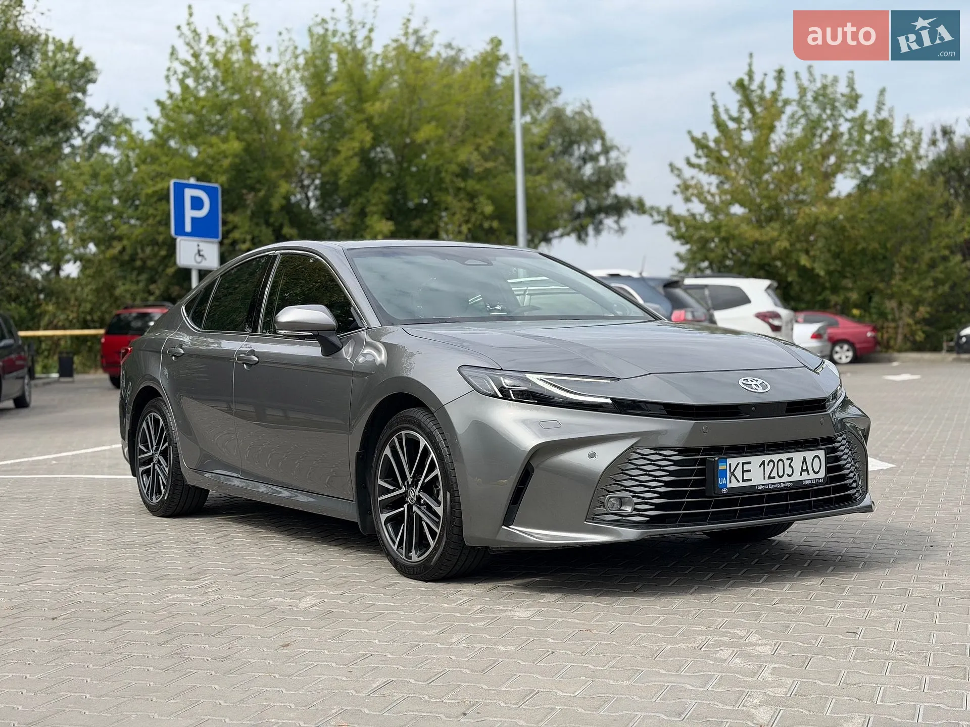 2024 Toyota Camry - мініатюра 12