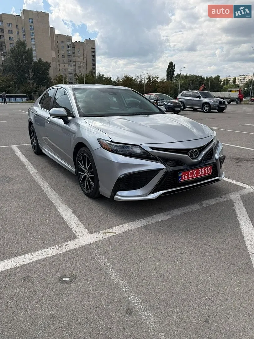 2022 Toyota Camry - мініатюра 4