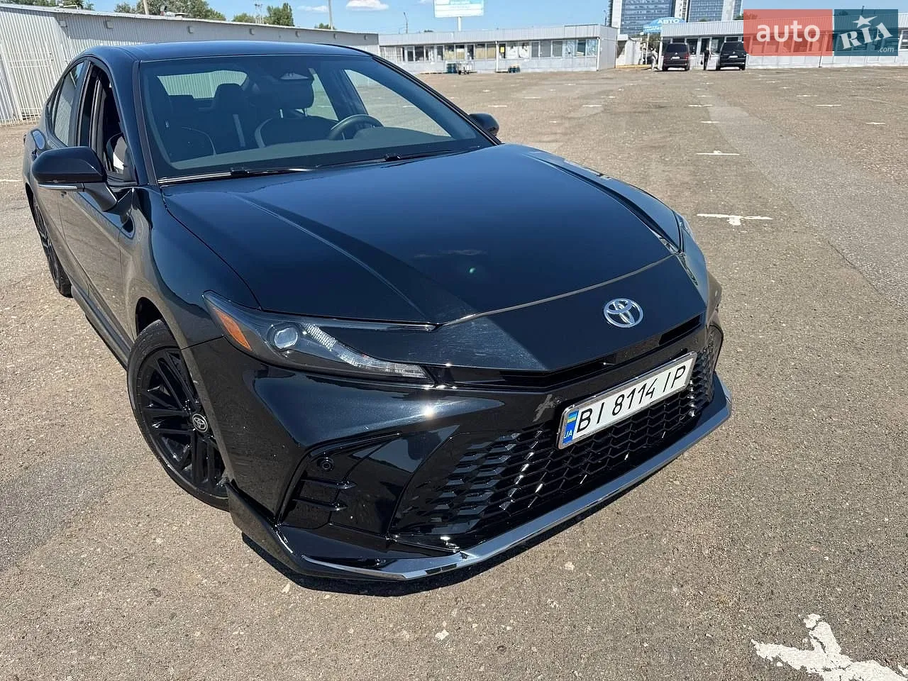 2025 Toyota Camry - фото 1