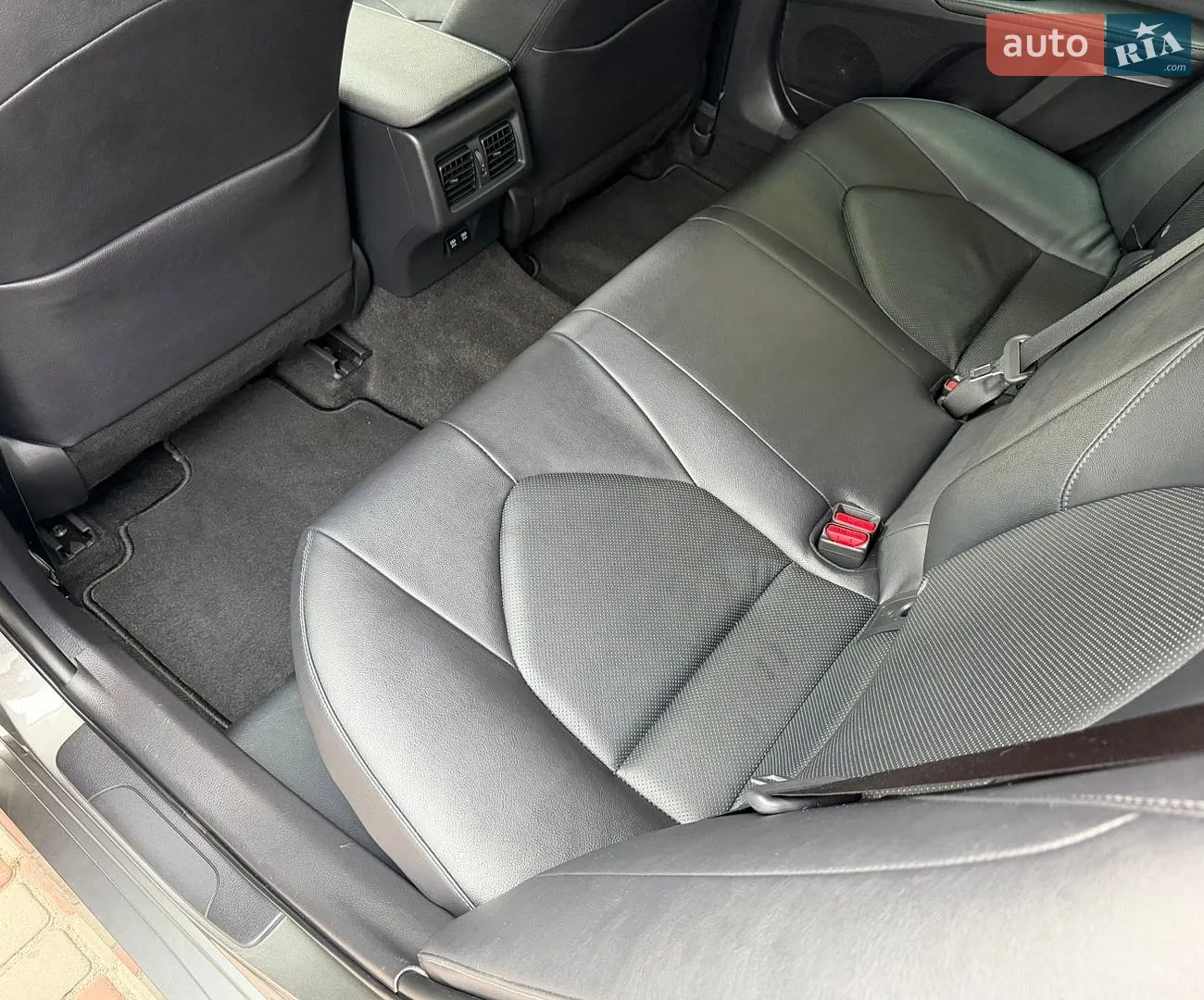 2021 Toyota Camry - мініатюра 36