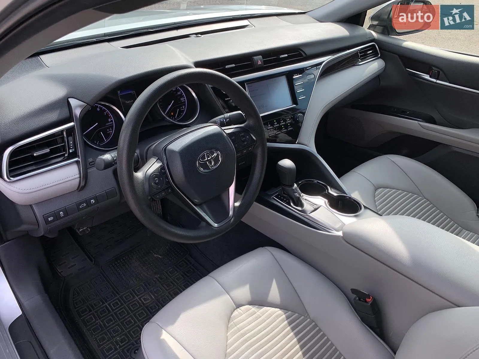 2018 Toyota Camry - мініатюра 34