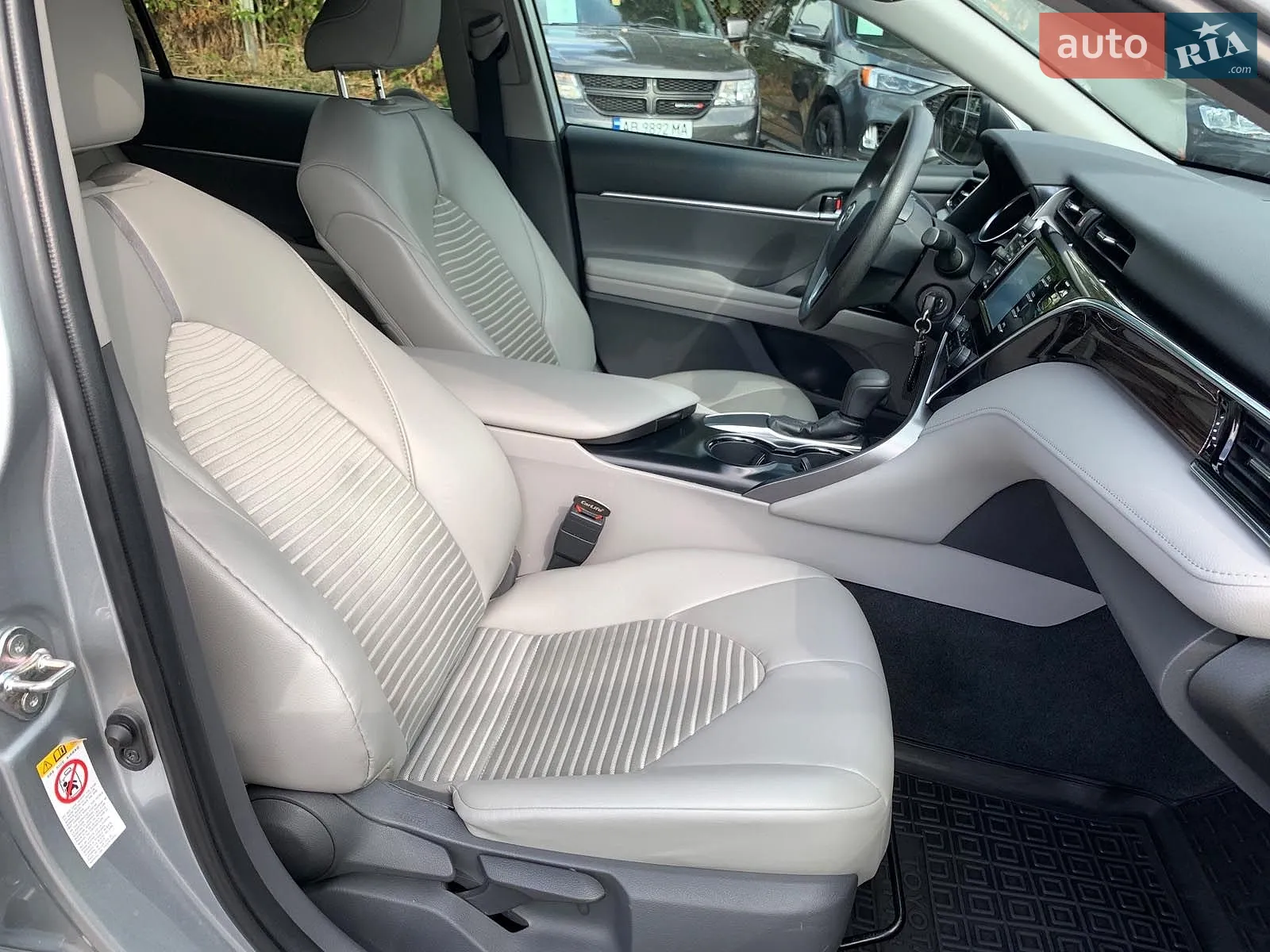 2018 Toyota Camry - мініатюра 32