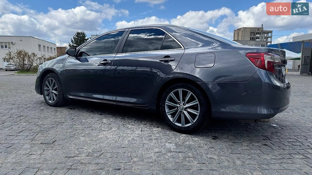 2014 Toyota Camry - мініатюра 4