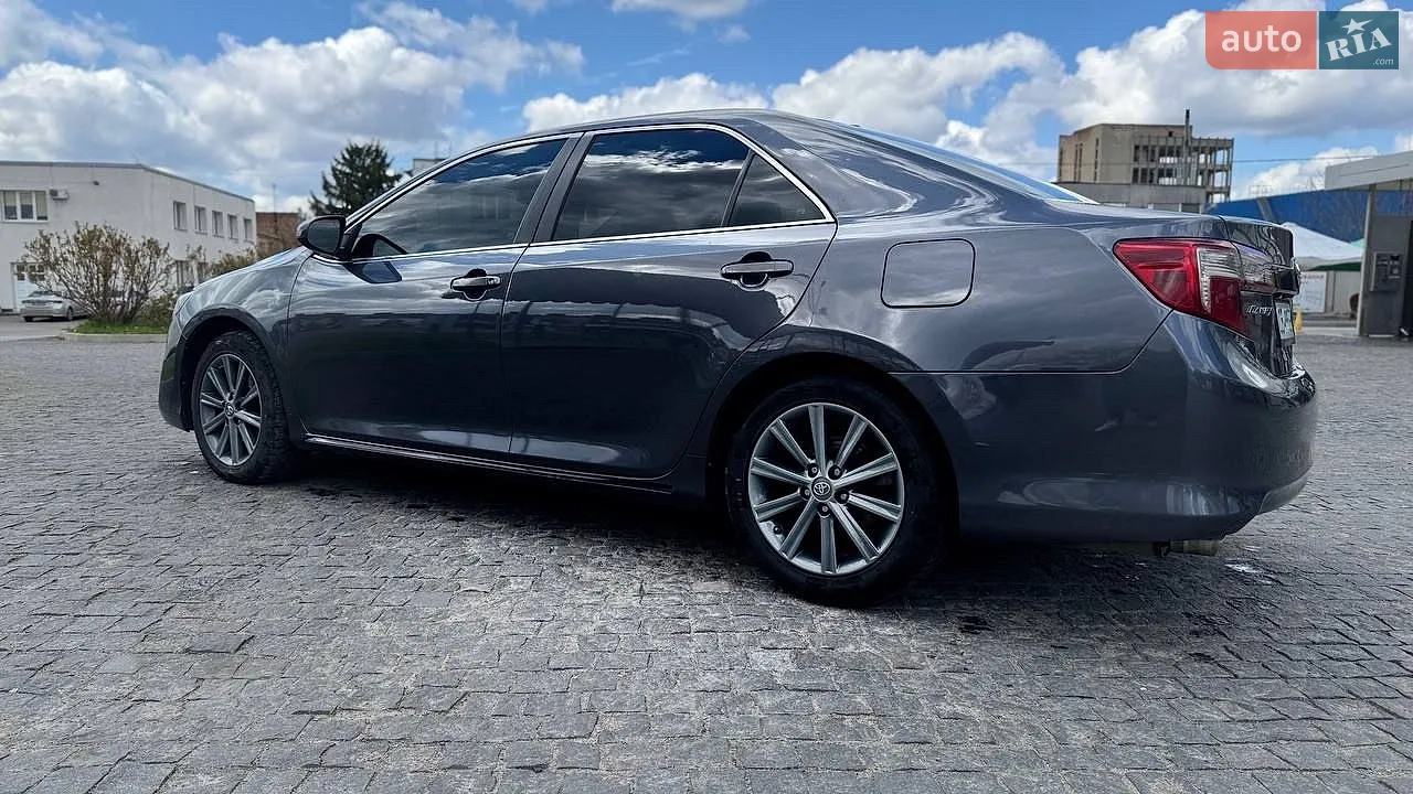 2014 Toyota Camry - мініатюра 8