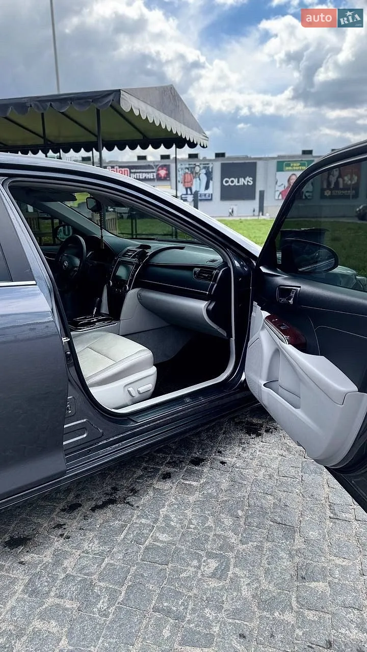2014 Toyota Camry - мініатюра 22
