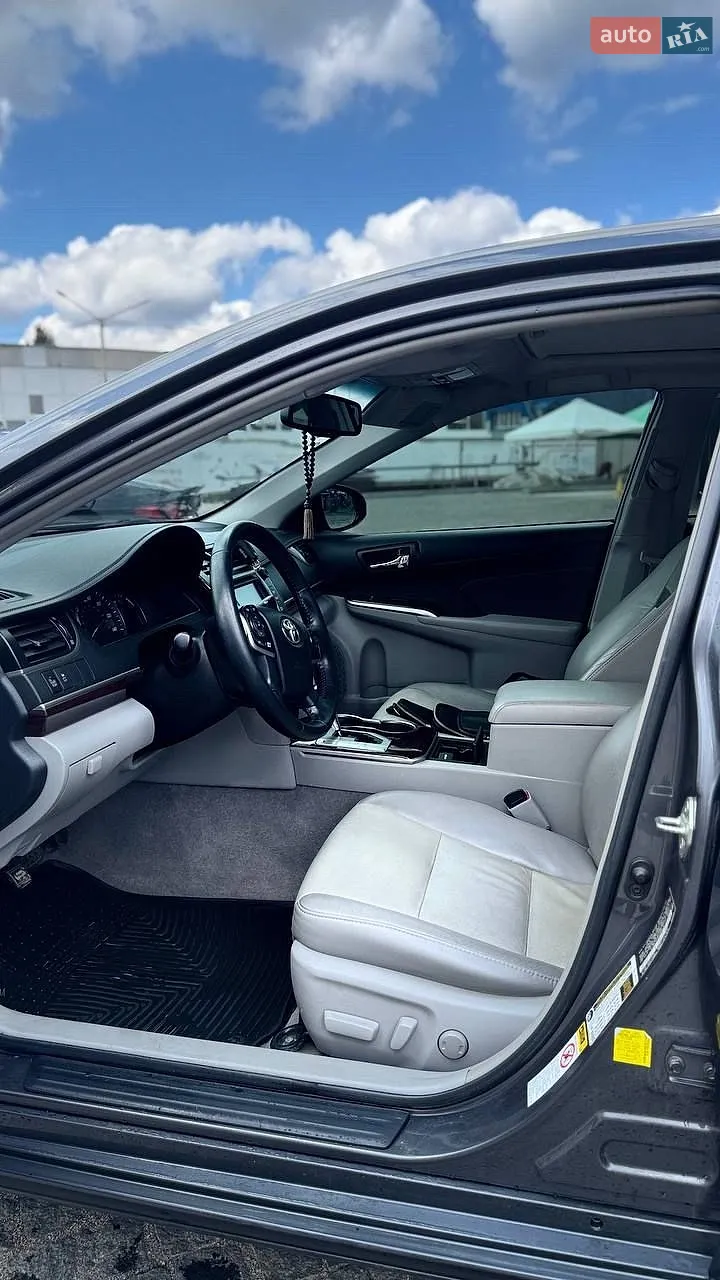 2014 Toyota Camry - мініатюра 20