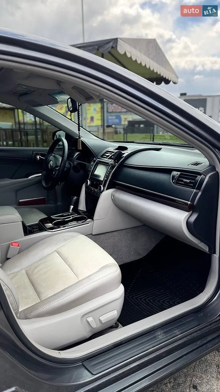 2014 Toyota Camry - мініатюра 25