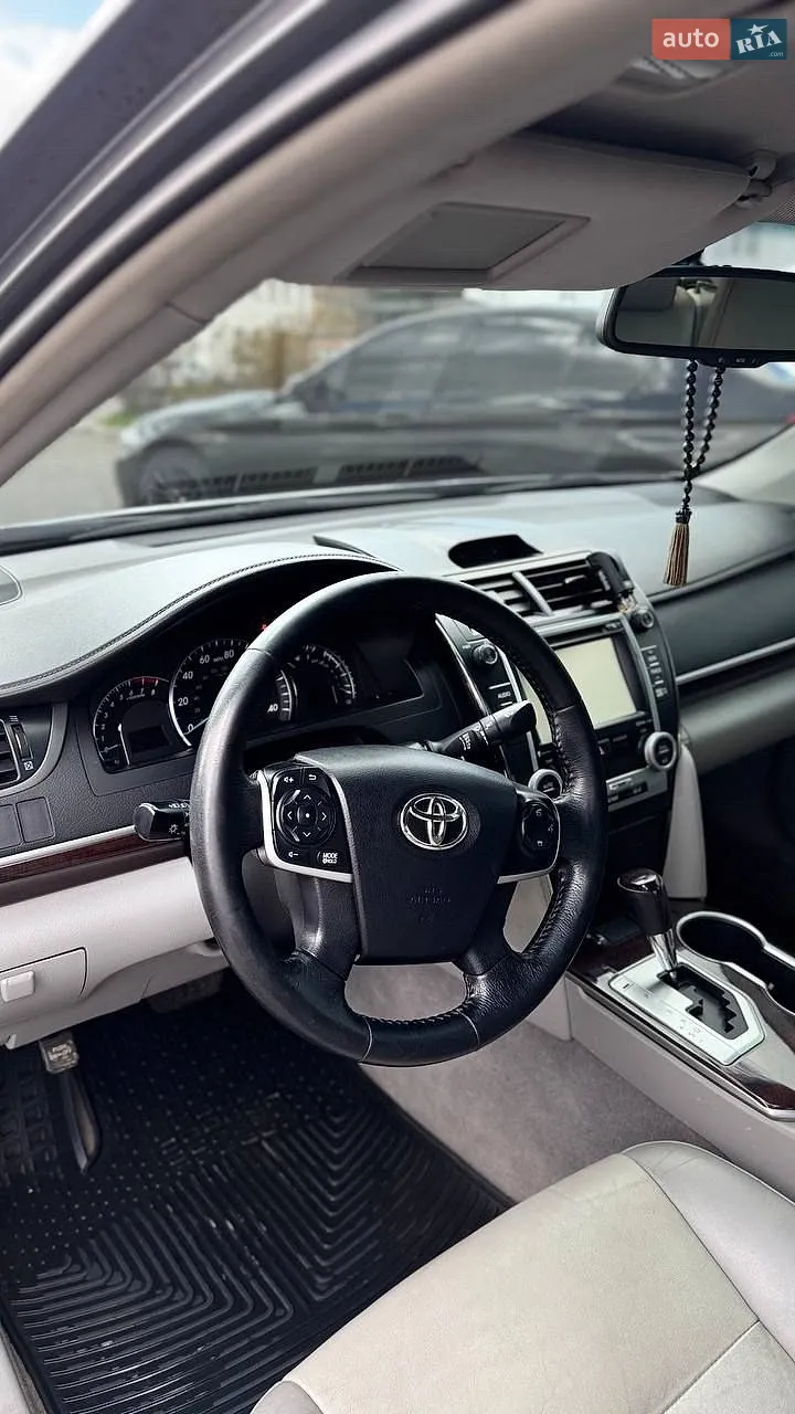 2014 Toyota Camry - мініатюра 26