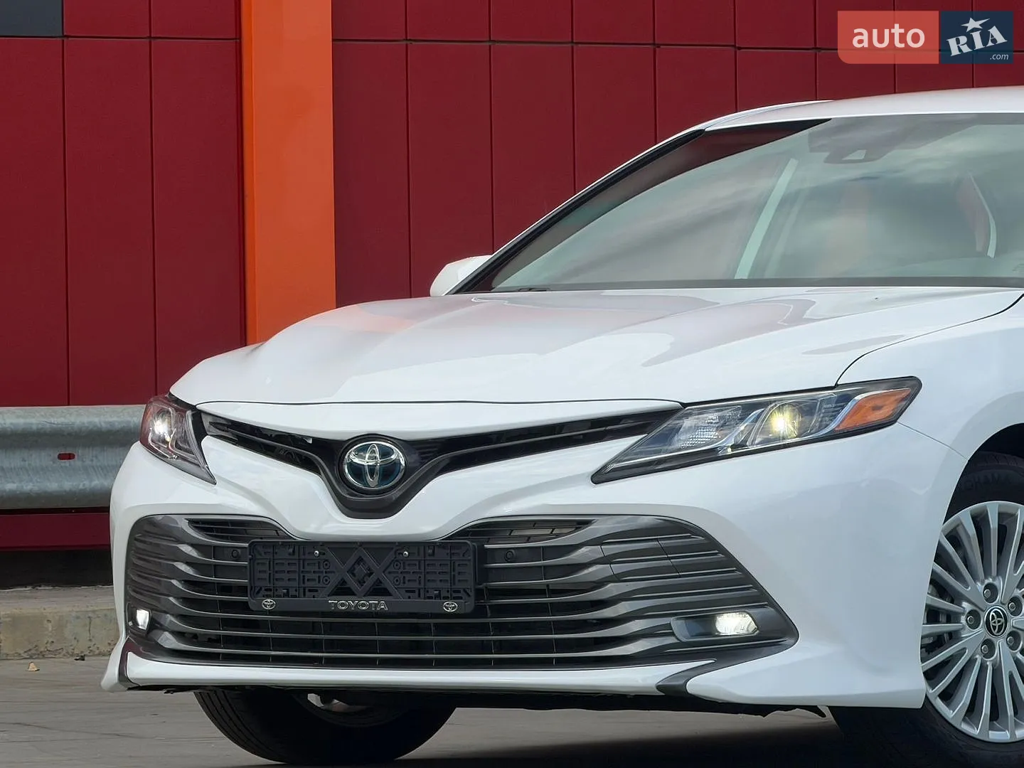 2019 Toyota Camry - мініатюра 4
