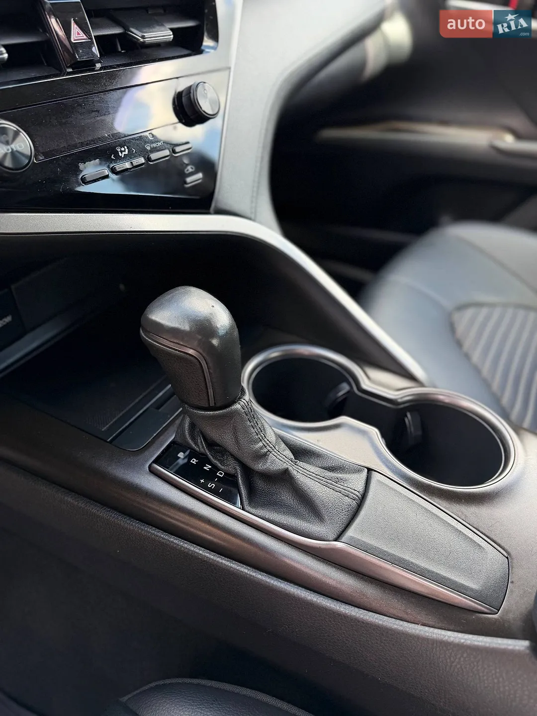 2021 Toyota Camry - мініатюра 12