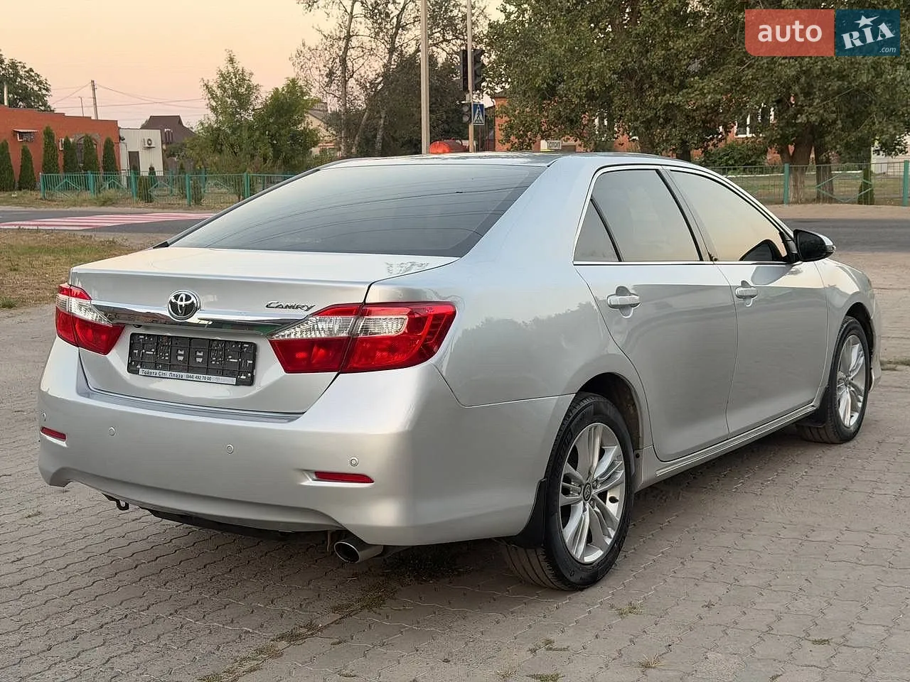 2014 Toyota Camry - мініатюра 15