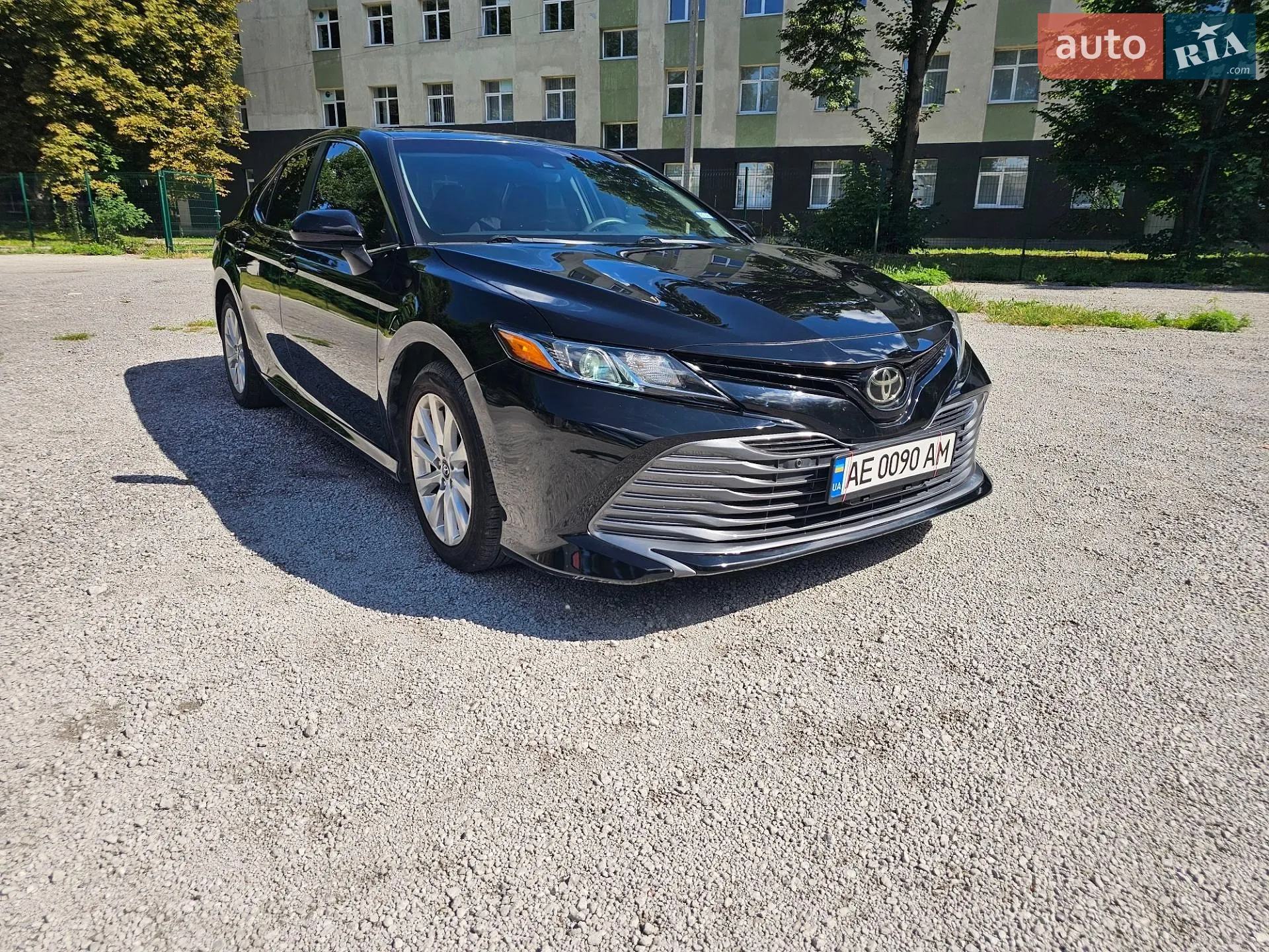 2017 Toyota Camry - мініатюра 3